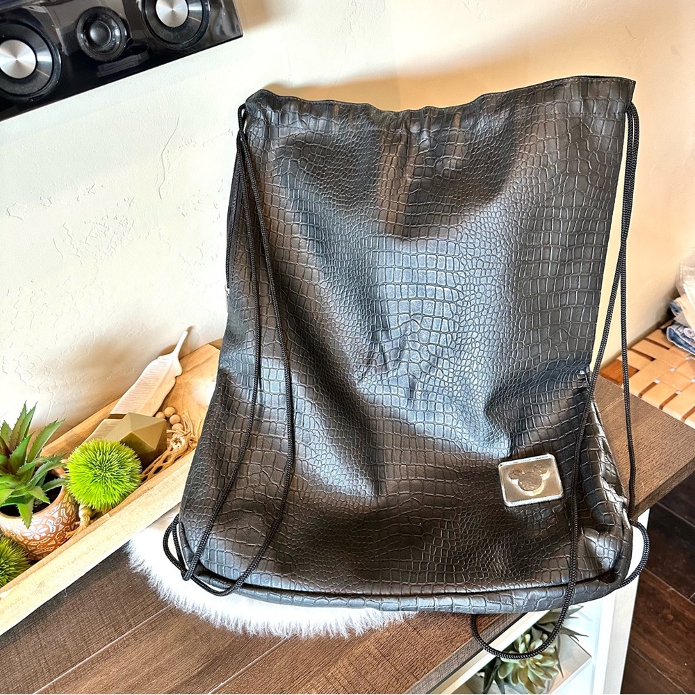 Disney Parks Backpack Drawstring Black Faux Leather Reptile Design Bag
